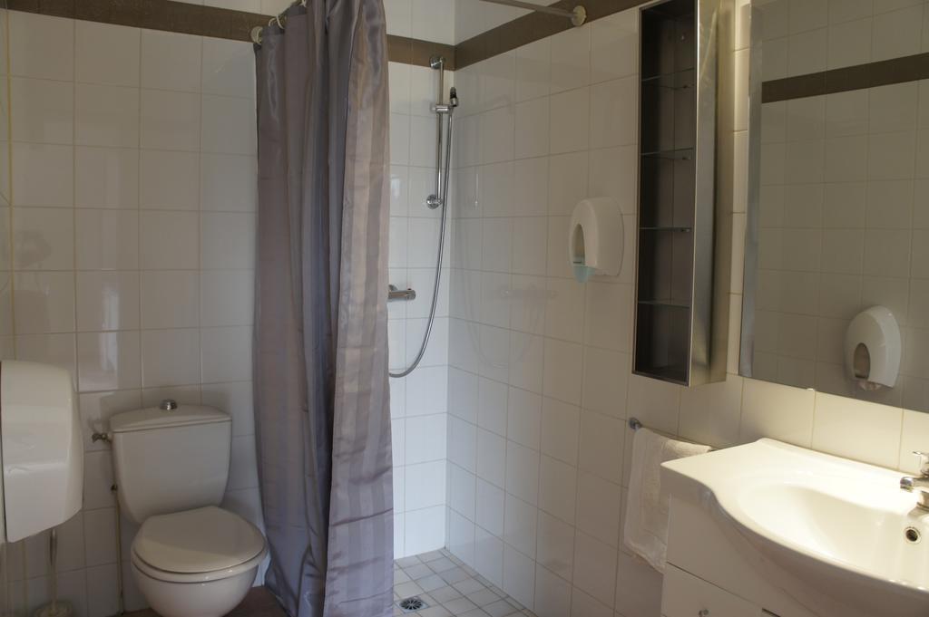 Loriol-du-Comtat Residence Les Peupliers חדר תמונה