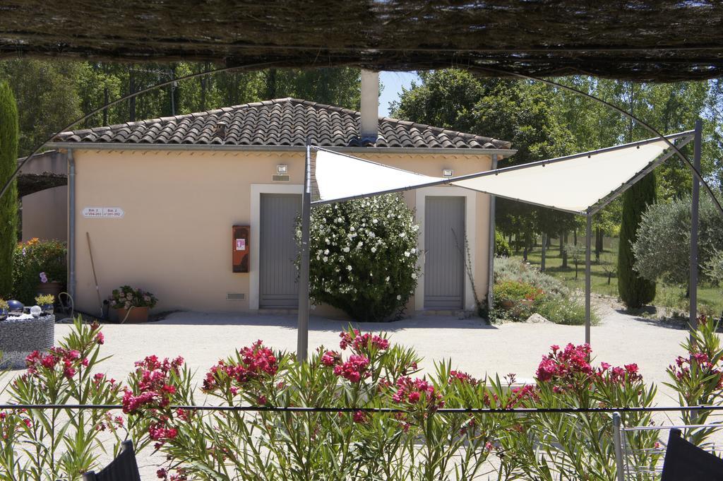 Loriol-du-Comtat Residence Les Peupliers מראה חיצוני תמונה
